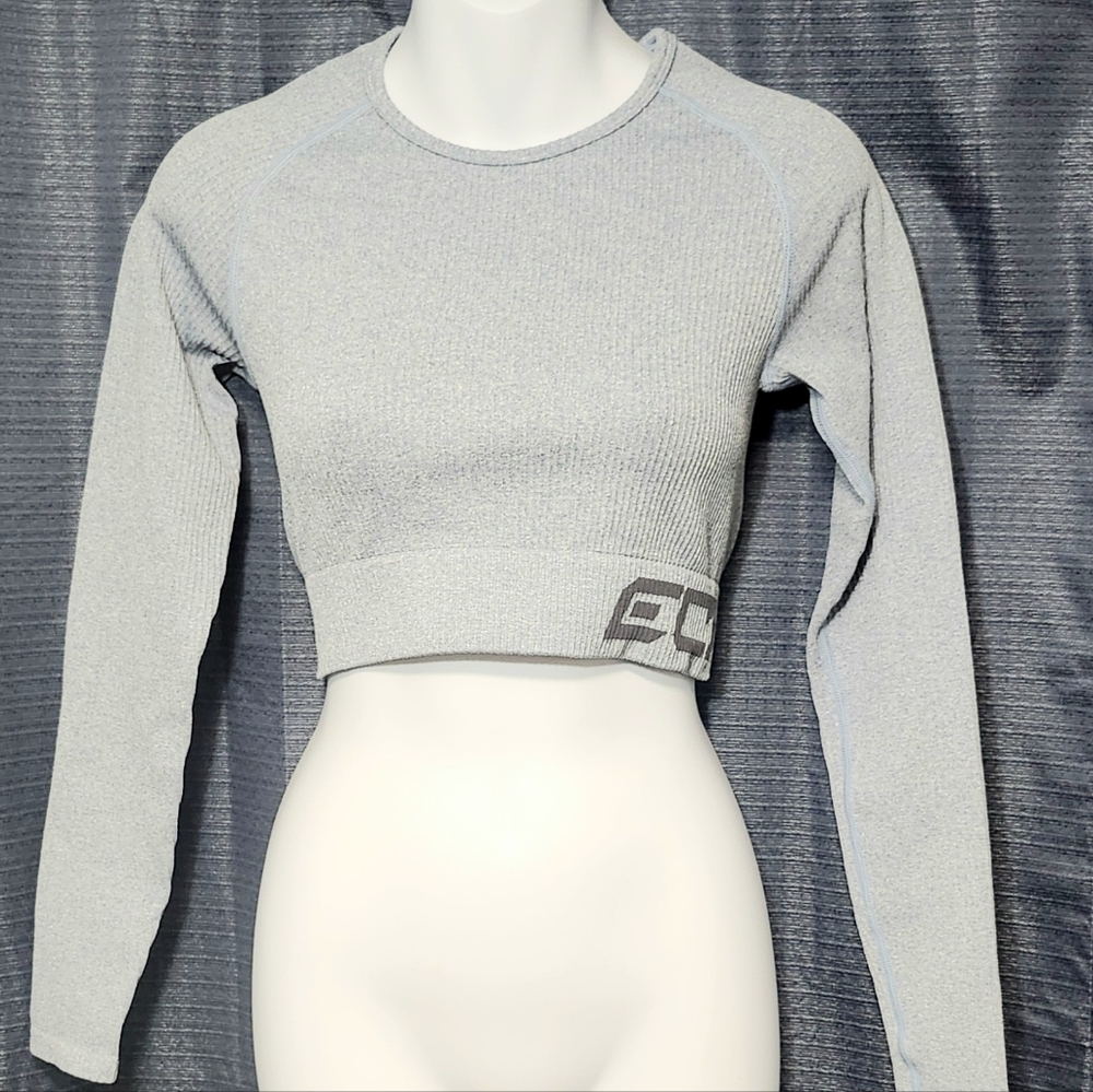 ECHT Long Sleeve Crop Top Size M